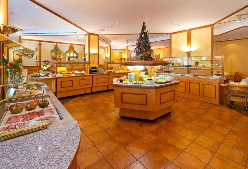 هتل Steglitz International