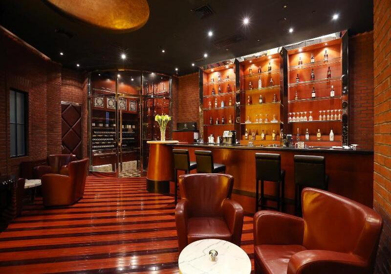 호텔 The Kunlun Jing An