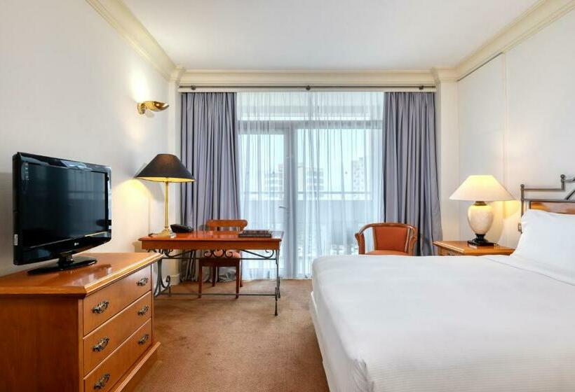 ホテル The Landmark Nicosia