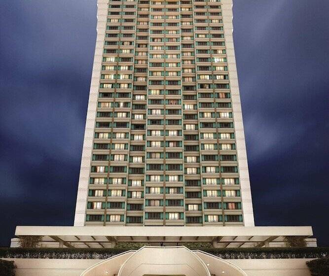 فندق The Portman Ritzcarlton, Shanghai