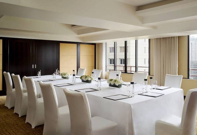 فندق The Portman Ritzcarlton, Shanghai