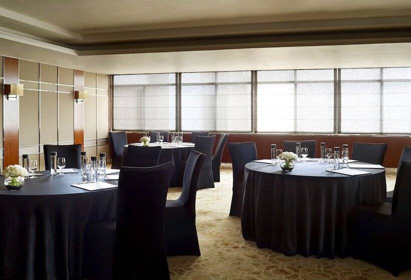 فندق The Portman Ritzcarlton, Shanghai