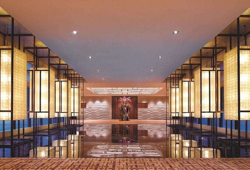 فندق The Portman Ritzcarlton, Shanghai