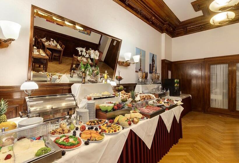 هتل Tiergarten Berlin