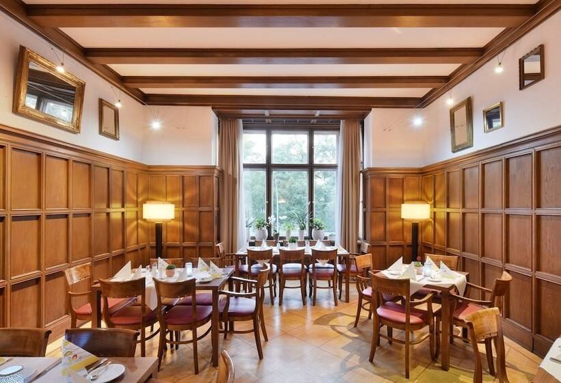 هتل Tiergarten Berlin