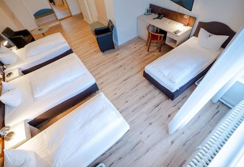 هتل Tiergarten Berlin