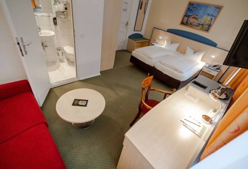 هتل Tiergarten Berlin