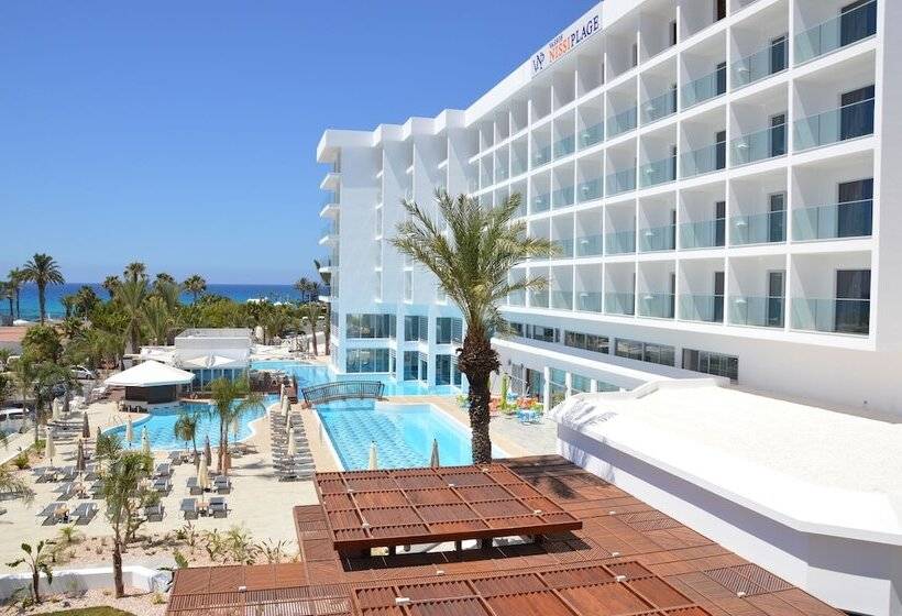 Vassos Nissi Plage Hotel & Spa