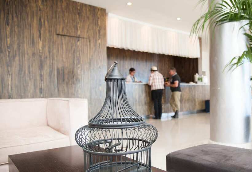 酒店 Vrissiana Boutique Beach