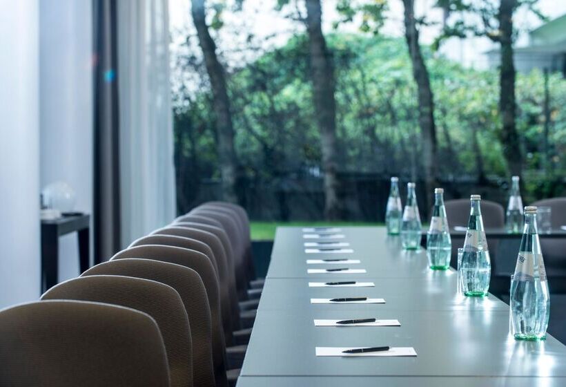 هتل Wyndham Berlin Excelsior