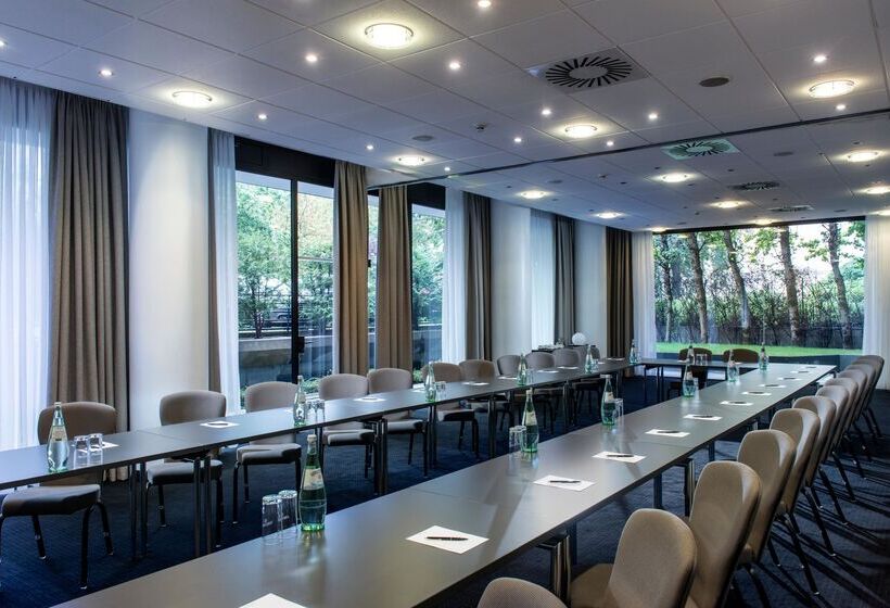 هتل Wyndham Berlin Excelsior