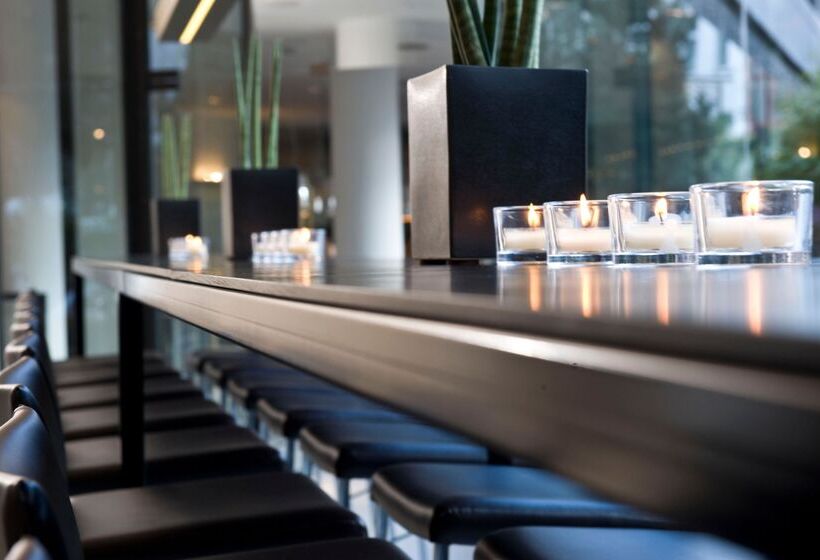 هتل Wyndham Berlin Excelsior