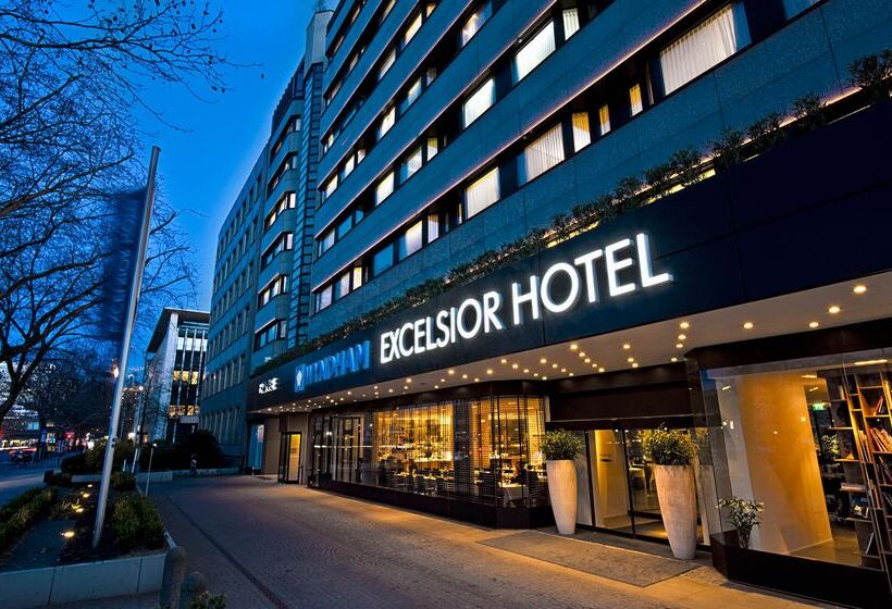 هتل Wyndham Berlin Excelsior