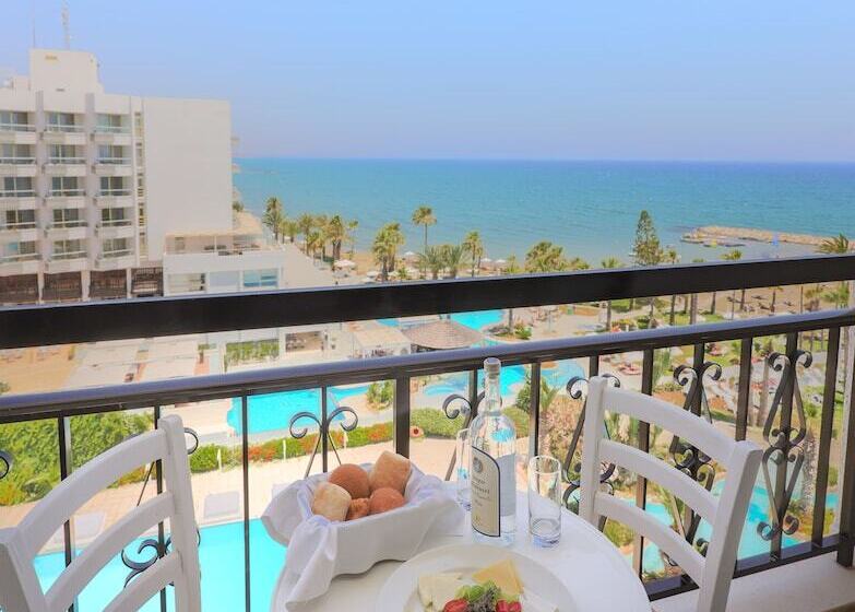 Sandy Beach Hotel & Spa   Ex Sentido