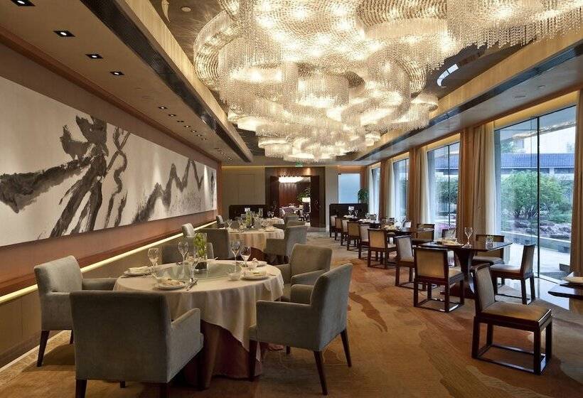 The Dragon Hotel Hangzhou