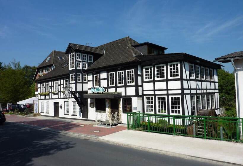 Akzent Hotel Zur Wasserburg   Hotel Garni Bed & Breakfast