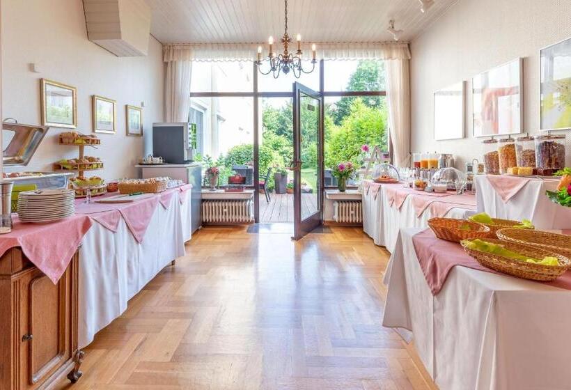 בית מלון כפרי Alte Post