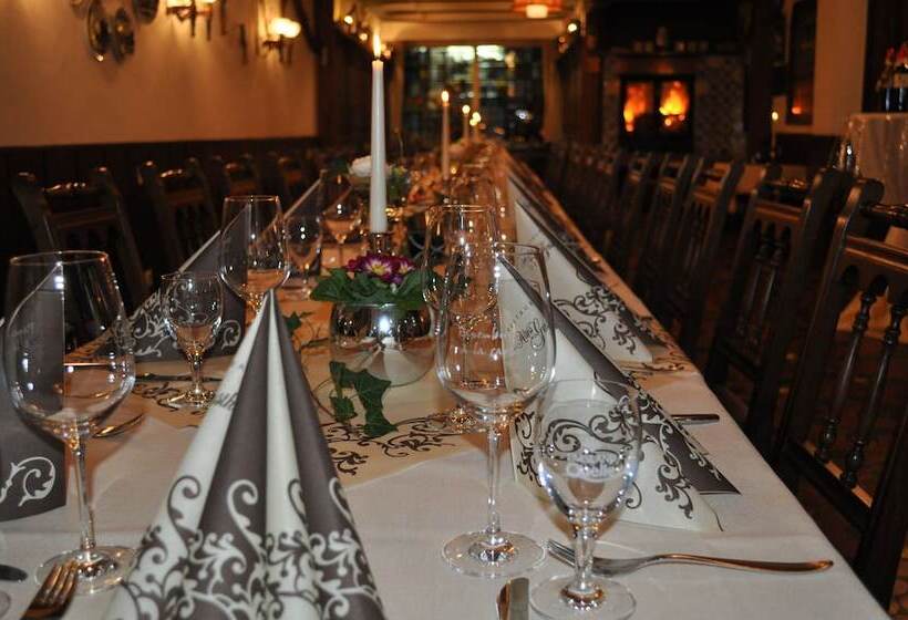 Altes Gasthaus Kuhr   Hotel & Restaurant