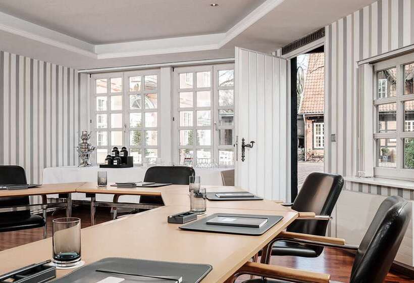 Althoff Hotel Fürstenhof