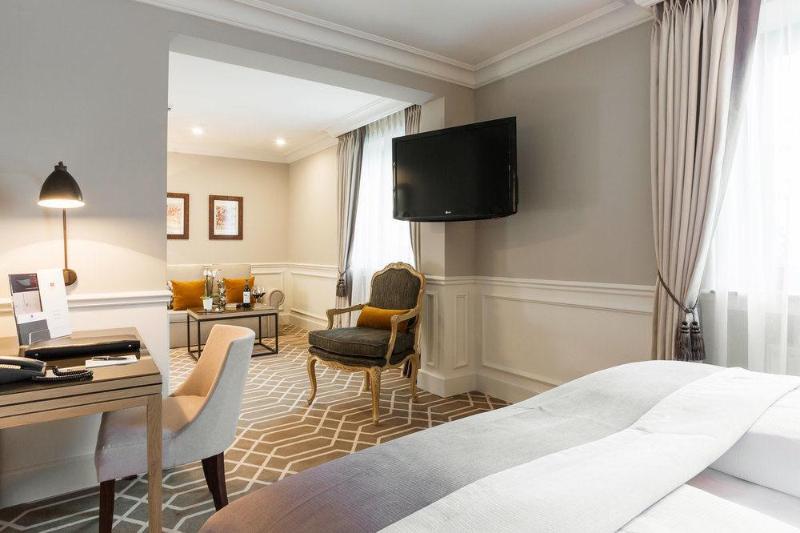 Althoff Hotel Fürstenhof