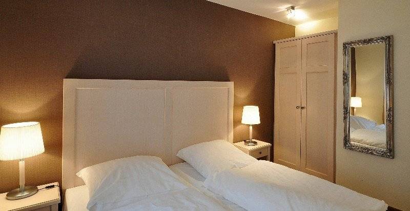 Отель Am Schlosspark Garni