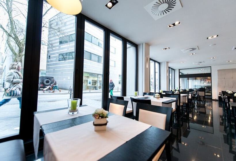 Отель Aquis Grana City