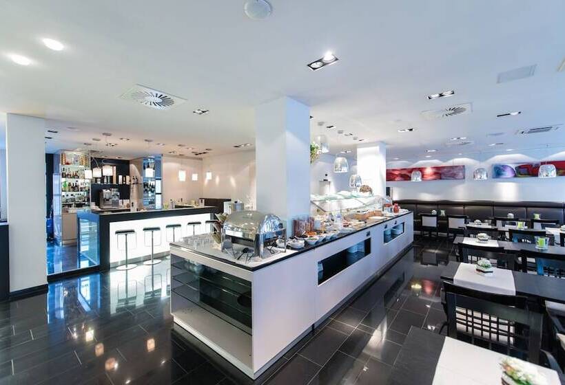 Отель Aquis Grana City