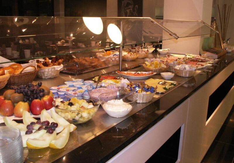 هتل Aquis Grana City