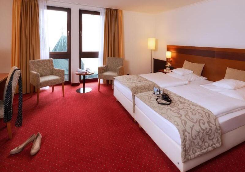 Отель Aquis Grana City