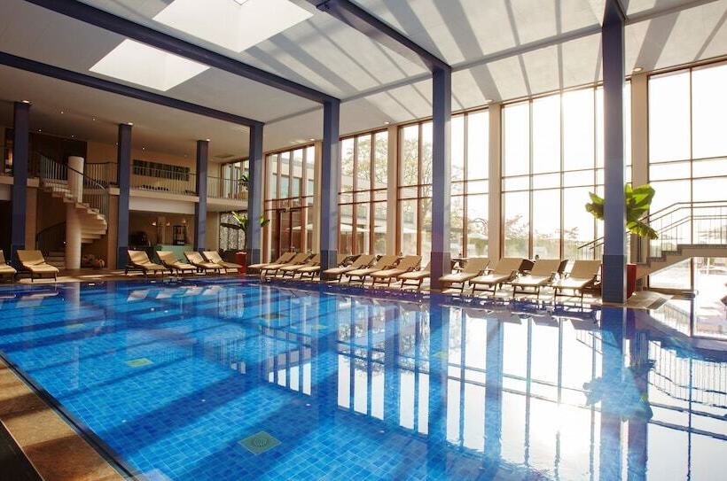 בית מלון כפרי Arosa Travemunde