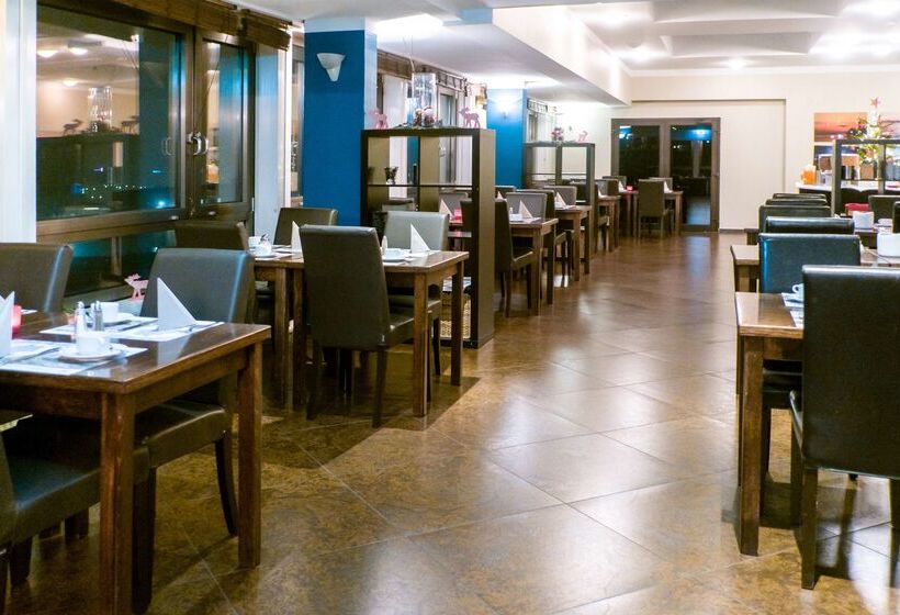 فندق Astor Kiel By Campanile