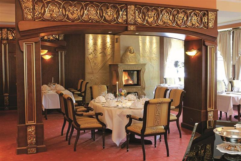 Отель Bellevue Rhein