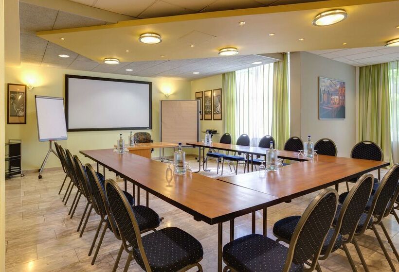 Best Western Hotel Ambassador