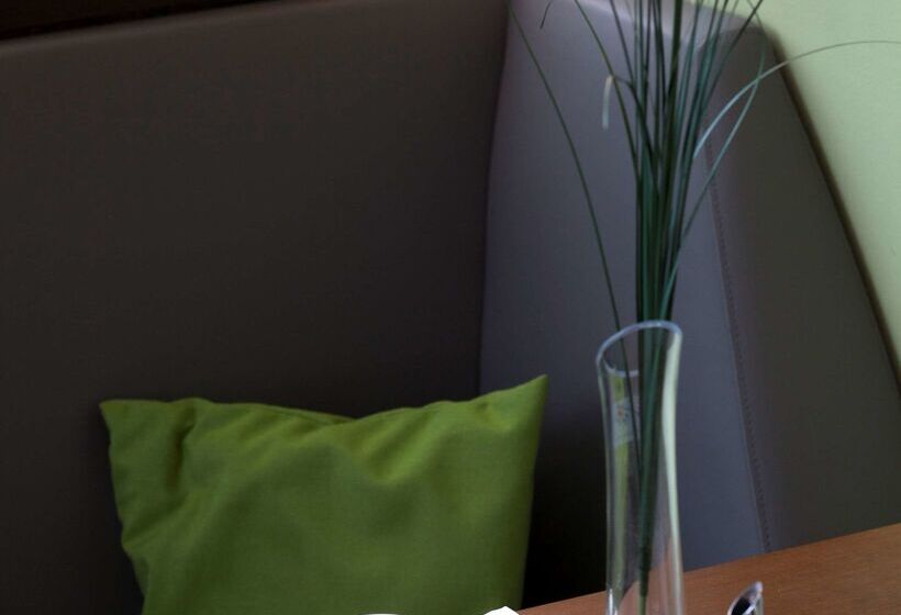 Best Western Hotel Ambassador