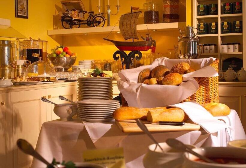 Birke, Ringhotel Kiel