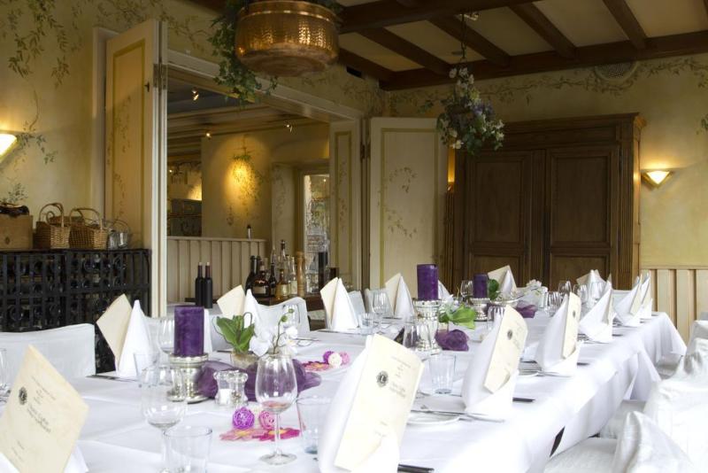 ホテル Buschhausen