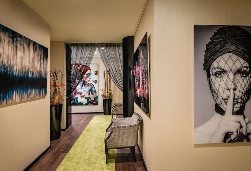 Breidenbacher Hof, Best Grandhotel 2024   Die 101 Besten