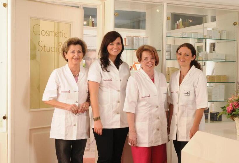 ホテル Celler Tor