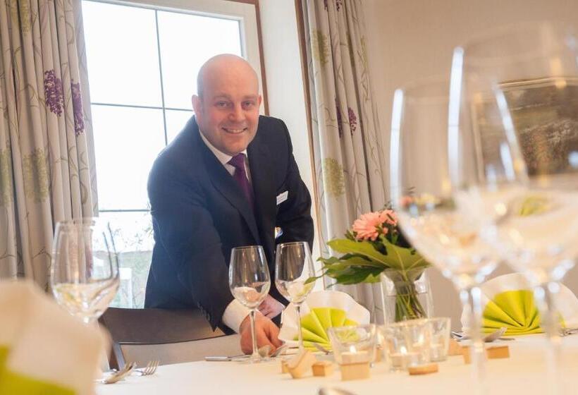 ホテル Celler Tor