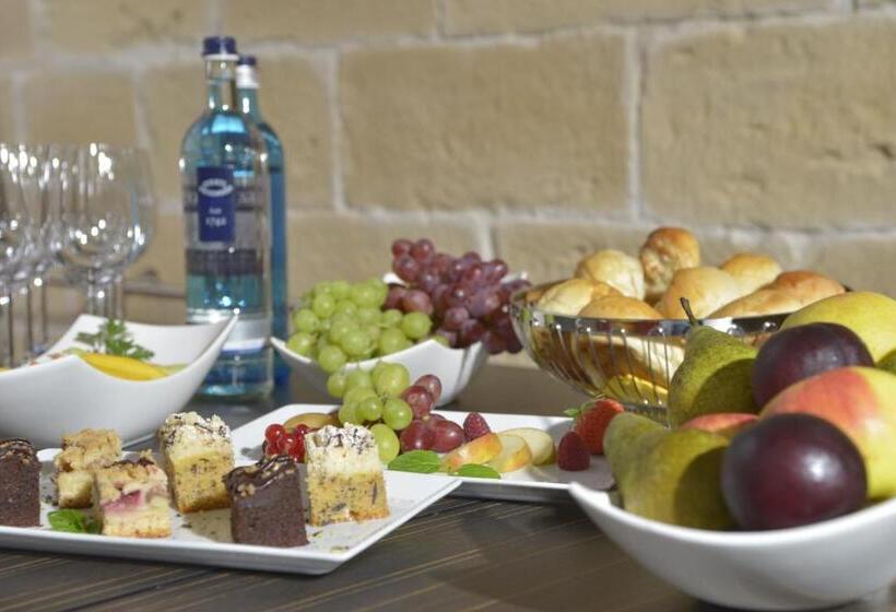 ホテル Celler Tor