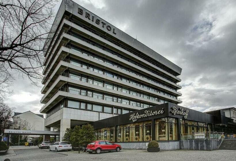 هتل Centro  Bristol