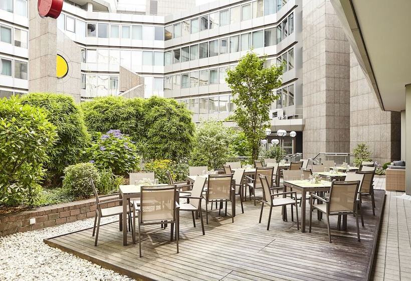 Clayton Hotel Düsseldorf City Centre