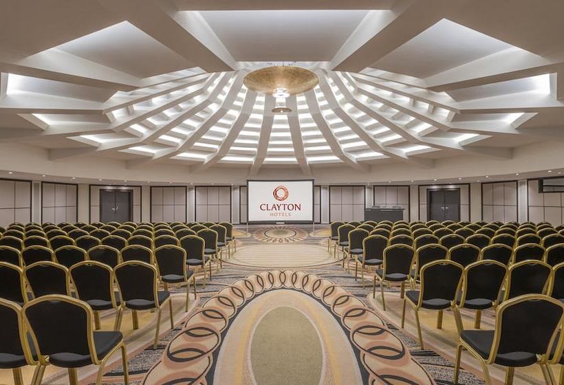 Clayton Hotel Düsseldorf City Centre