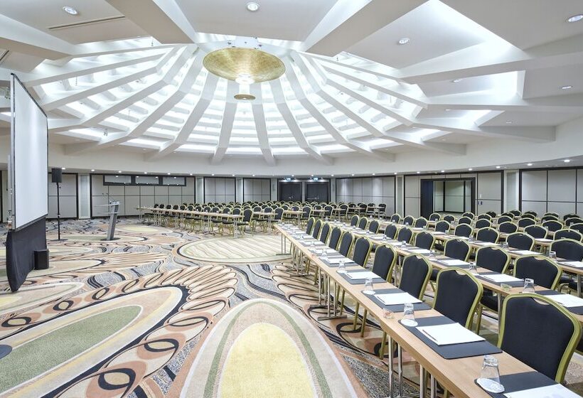 Clayton Hotel Düsseldorf City Centre