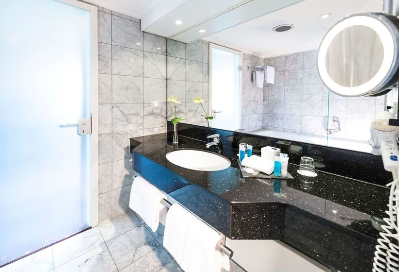 בית מלון כפרי Dorint  Venusberg Bonn