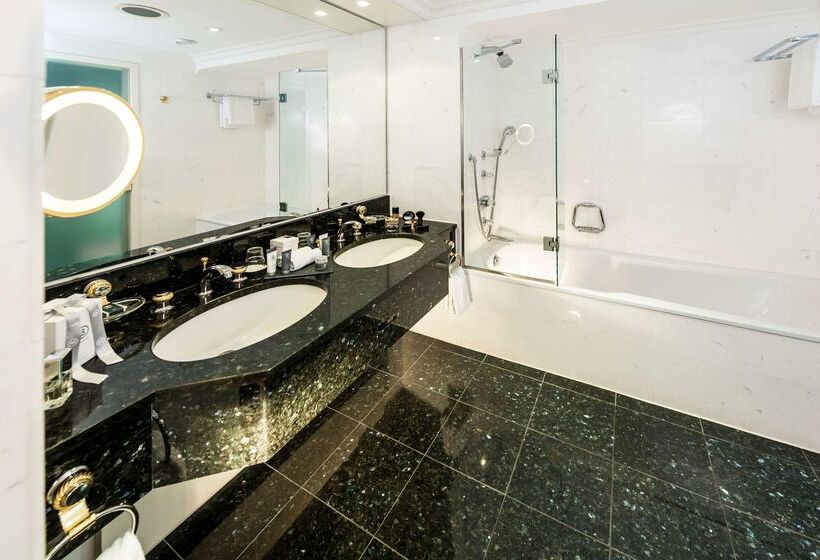 בית מלון כפרי Dorint  Venusberg Bonn