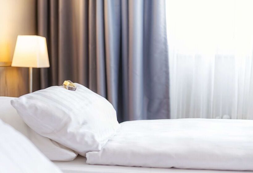 فندق Dusseldorf City By Tulip Inn