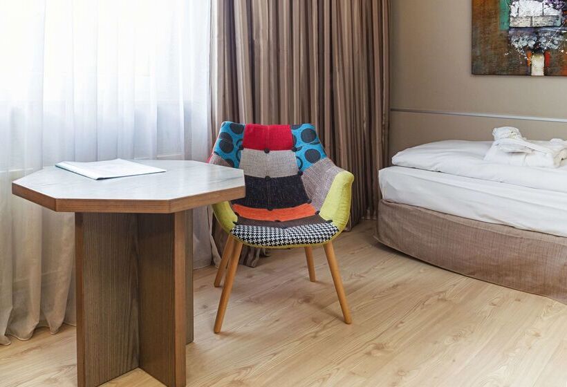 فندق Dusseldorf City By Tulip Inn