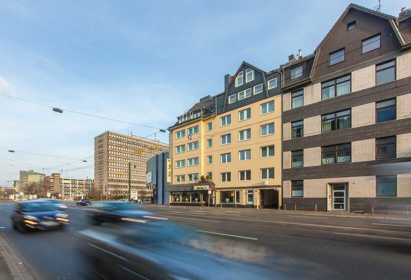 فندق Flora Düsseldorf