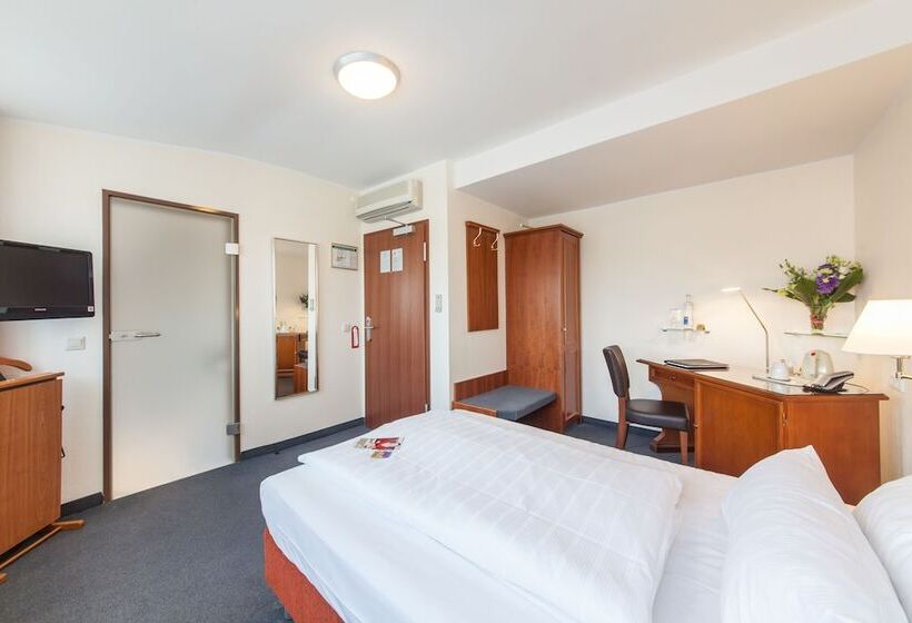 فندق Flora Düsseldorf